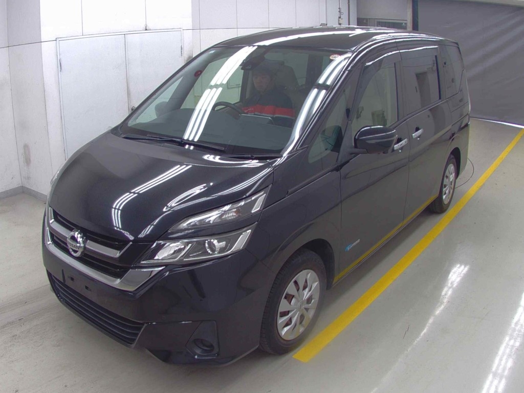 NISSAN SERENA