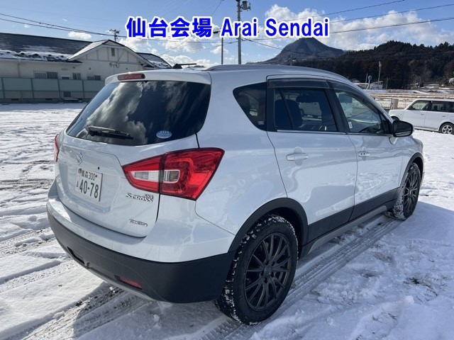 SUZUKI SX4