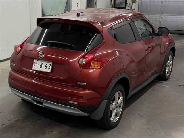 NISSAN JUKE