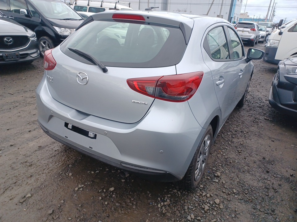 MAZDA MAZDA2