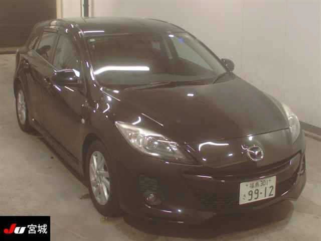 MAZDA AXELA