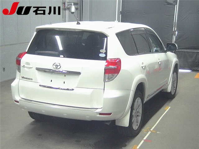 TOYOTA VANGUARD