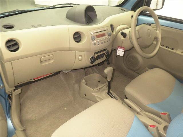 DAIHATSU ESSE