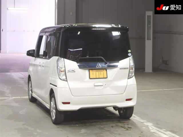 MITSUBISHI EK SPACE