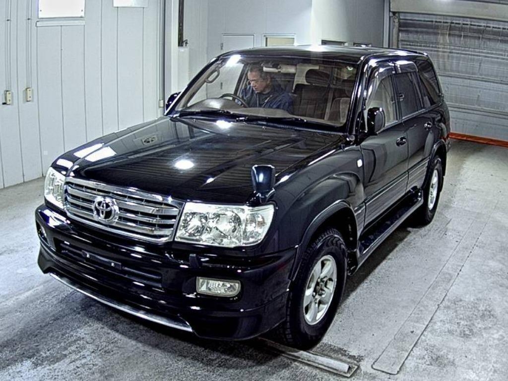 TOYOTA LAND CRUISER