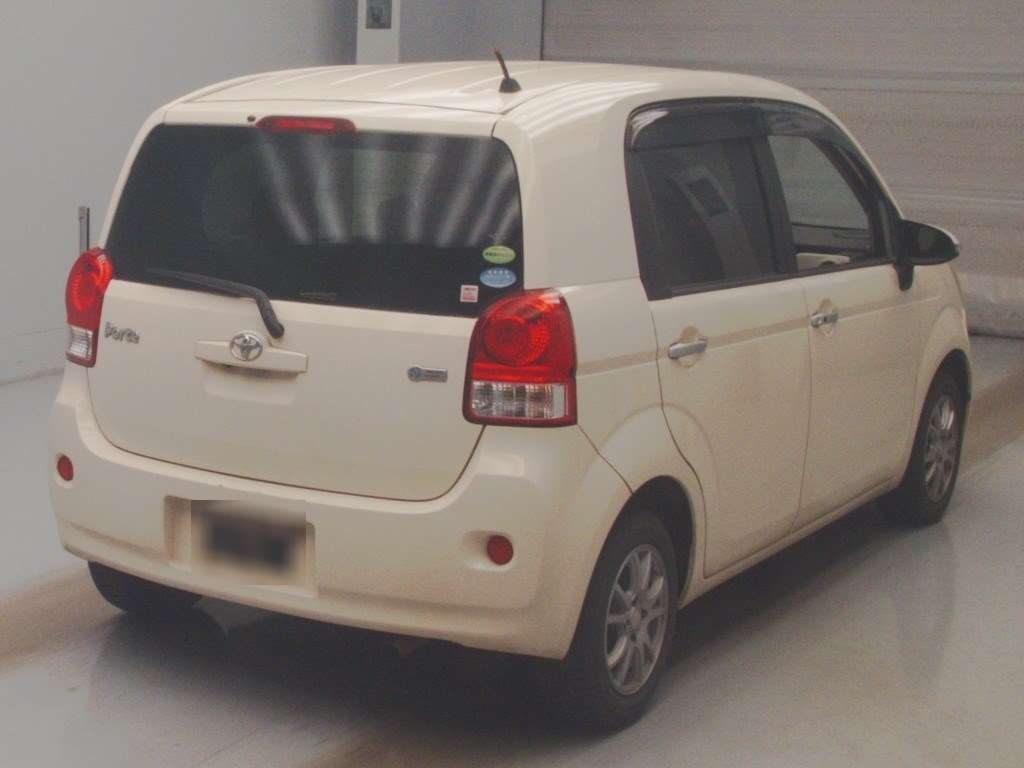 TOYOTA PORTE