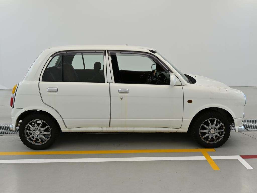 DAIHATSU MIRA GINO
