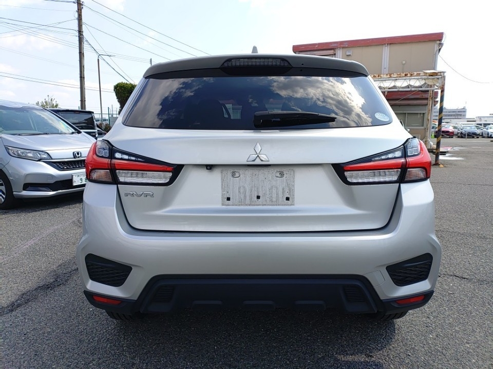 MITSUBISHI RVR