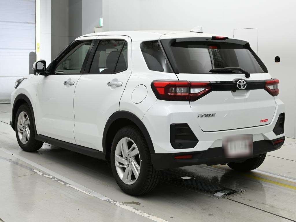 TOYOTA RAIZE