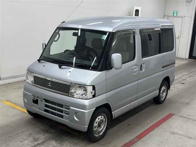 MITSUBISHI TOWN BOX