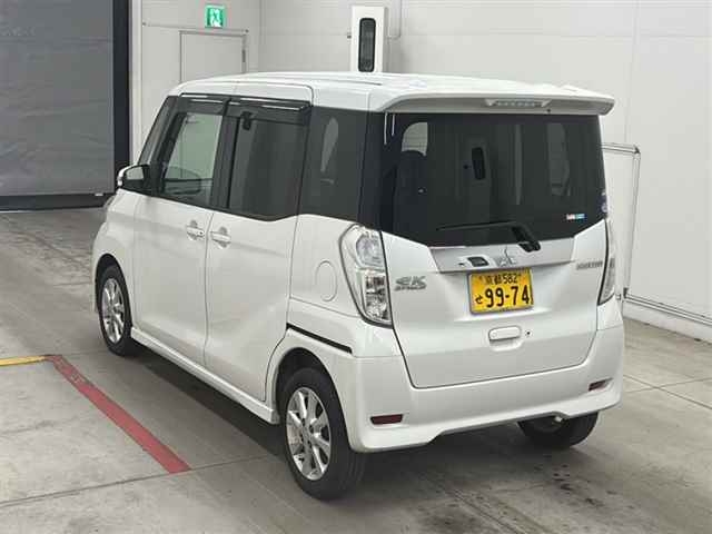 MITSUBISHI EK SPACE