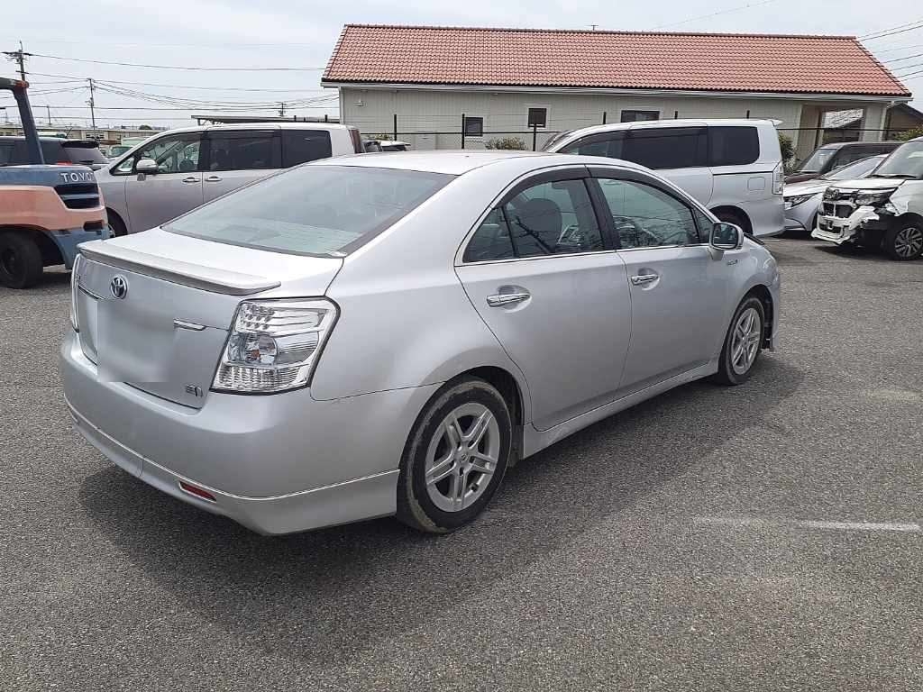 TOYOTA SAI