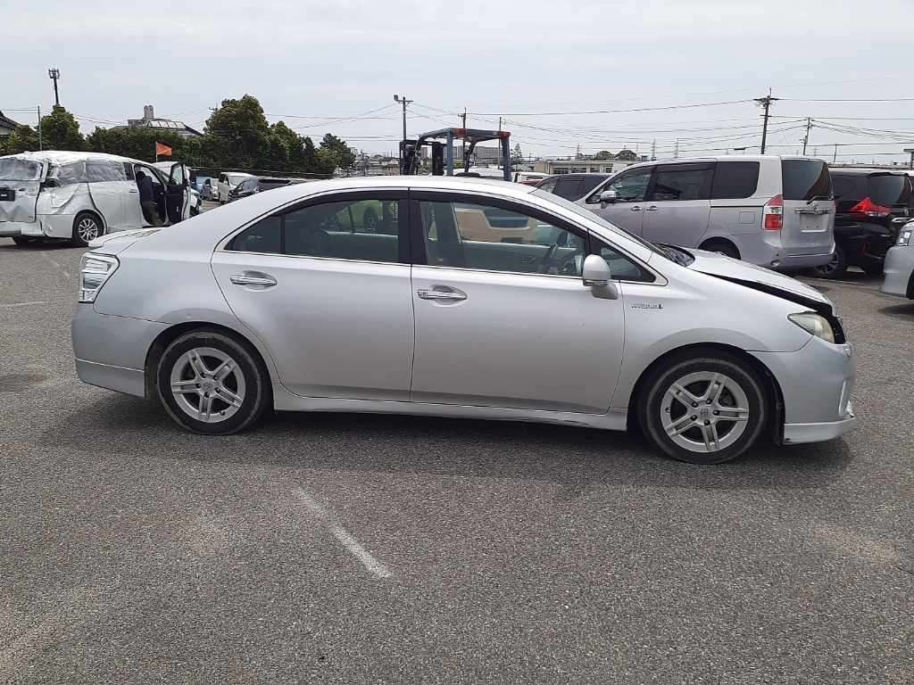 TOYOTA SAI