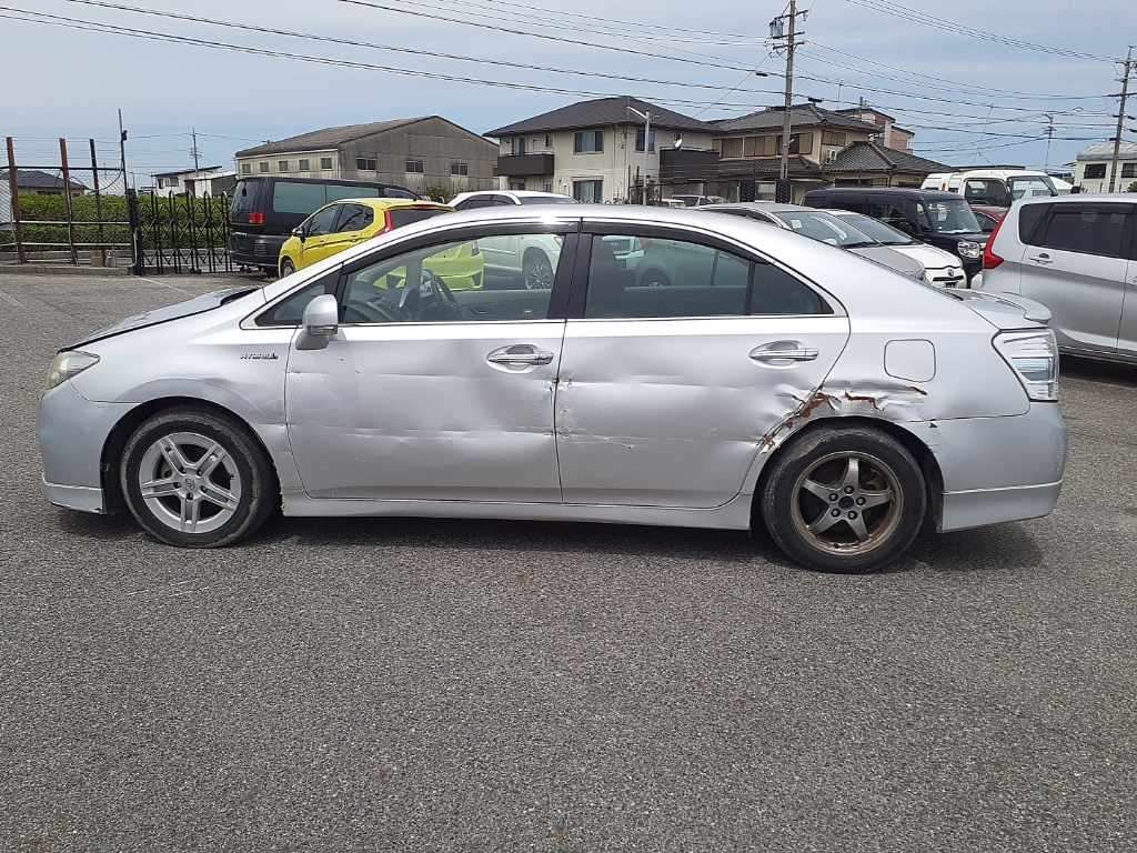 TOYOTA SAI