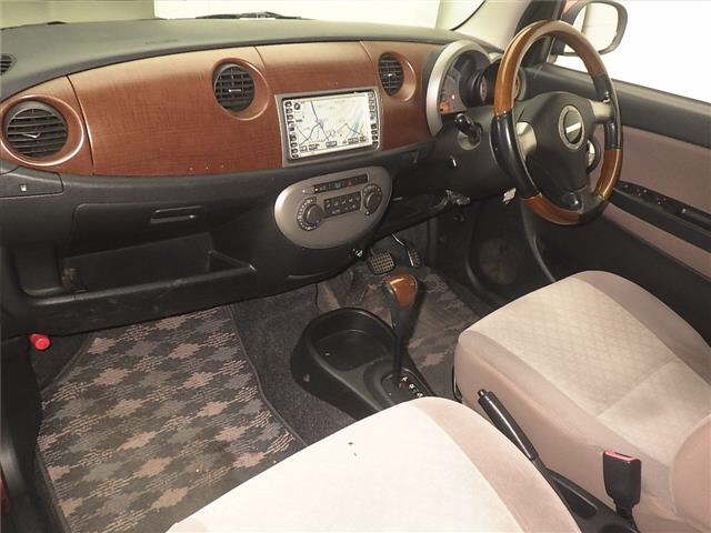 DAIHATSU MIRA GINO