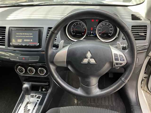 MITSUBISHI GALANT FORTIS