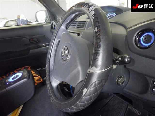 TOYOTA BB
