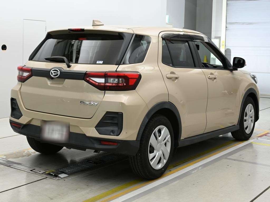 DAIHATSU ROCKY