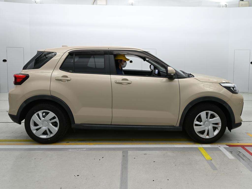 DAIHATSU ROCKY