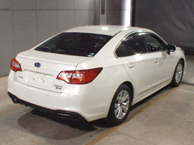 SUBARU LEGACY B4