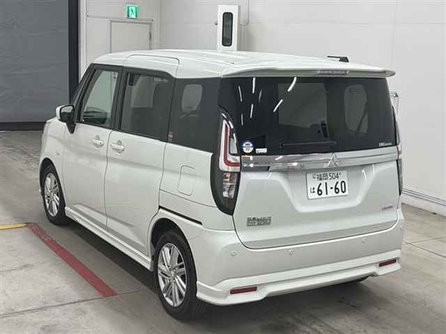 MITSUBISHI DELICA D:2