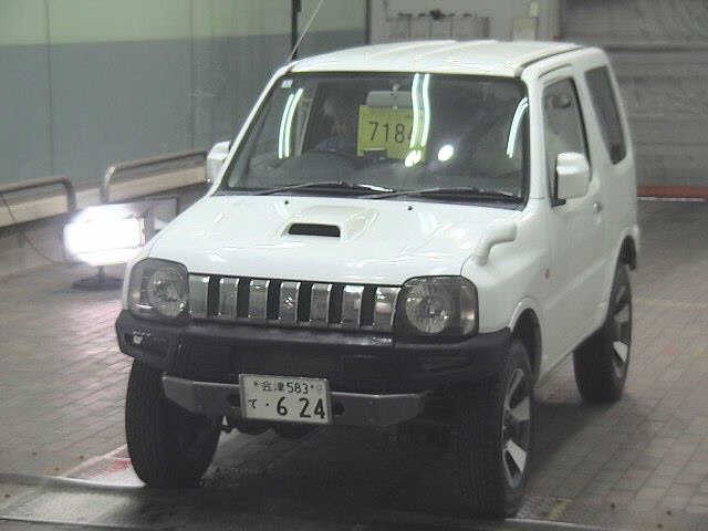 SUZUKI JIMNY