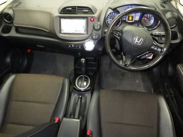 HONDA FIT SHUTTLE
