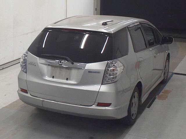HONDA FIT SHUTTLE
