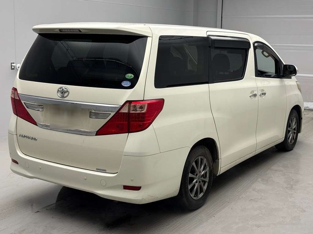 TOYOTA ALPHARD