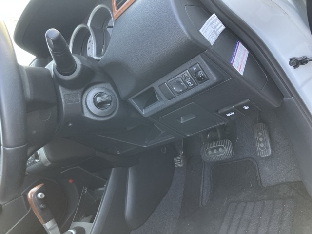 NISSAN TIIDA LATIO
