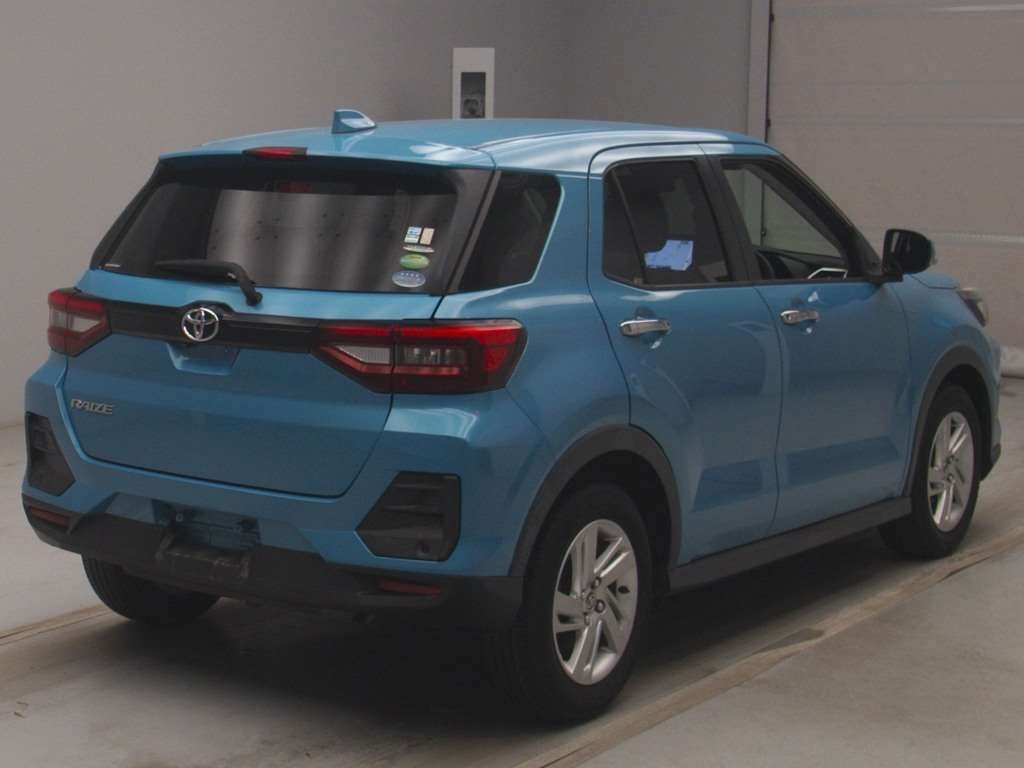 TOYOTA RAIZE