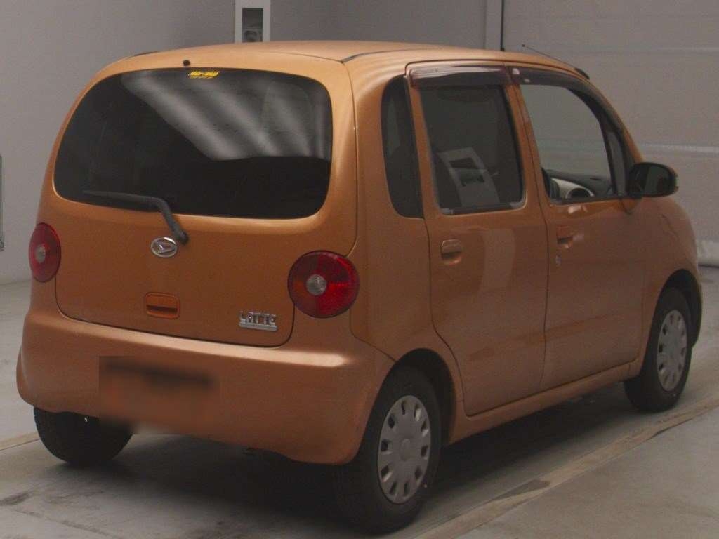 DAIHATSU MOVE LATTE