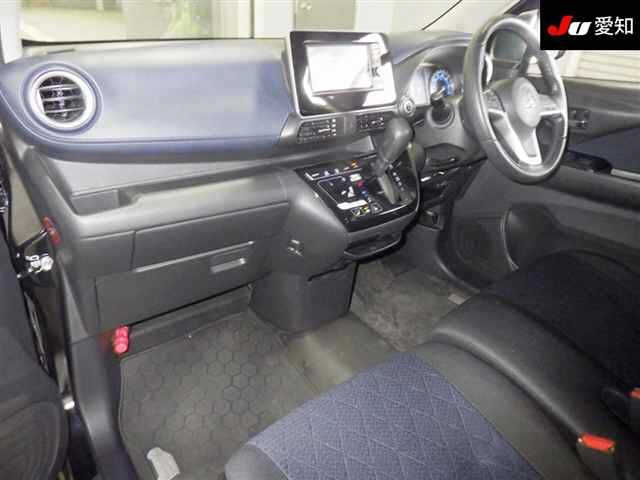 MITSUBISHI EK X