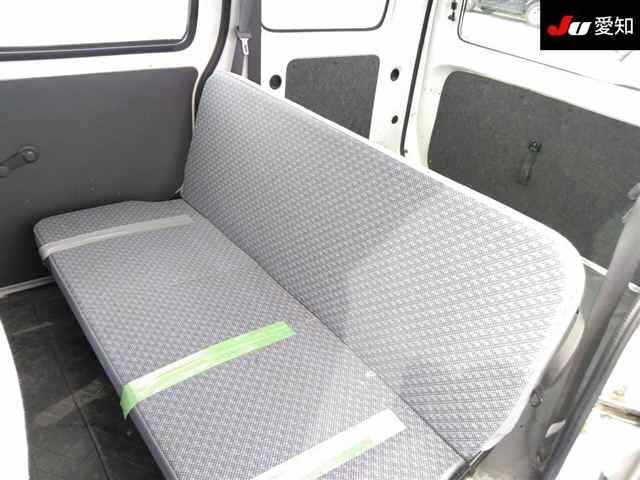 TOYOTA PIXIS VAN