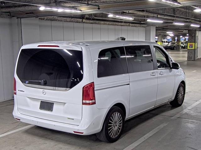 MERCEDES-BENZ V-CLASS