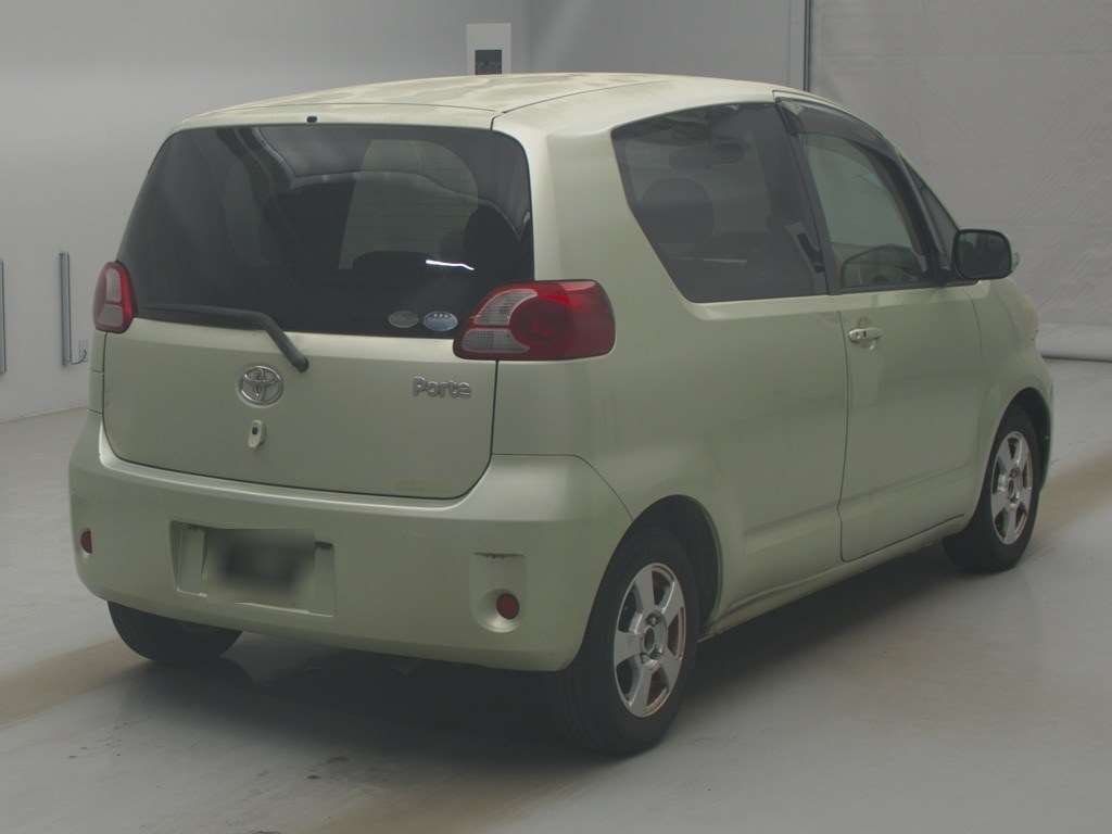 TOYOTA PORTE