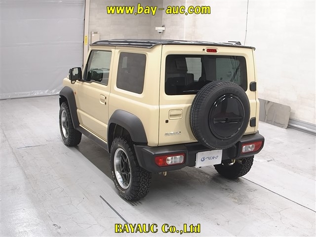 SUZUKI JIMNY SIERRA
