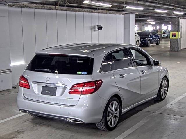 MERCEDES-BENZ B-CLASS