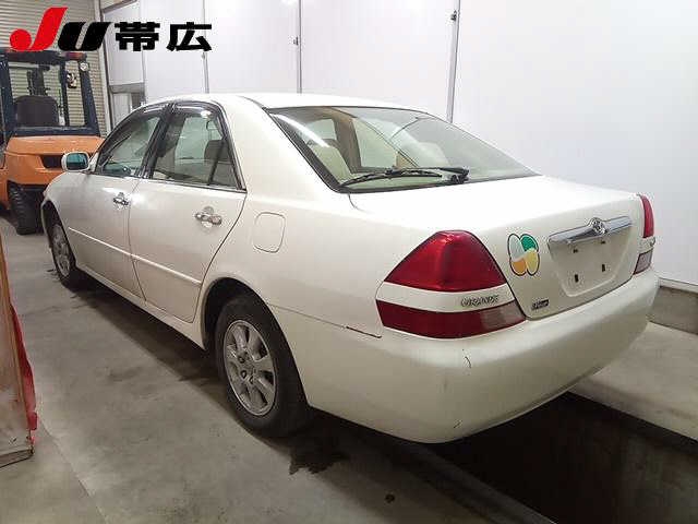 TOYOTA MARK II