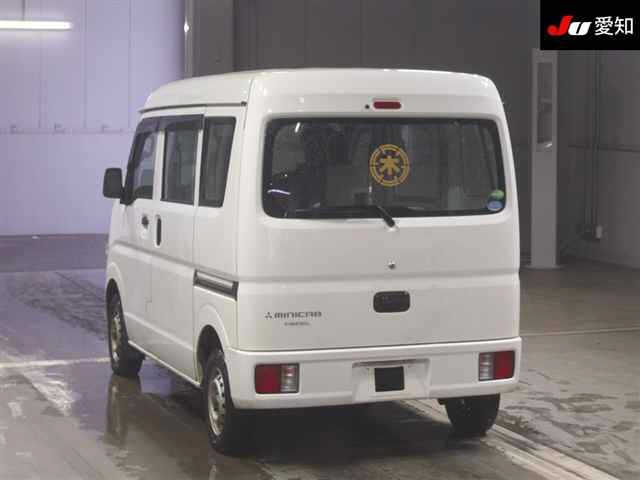 MITSUBISHI MINICAB
