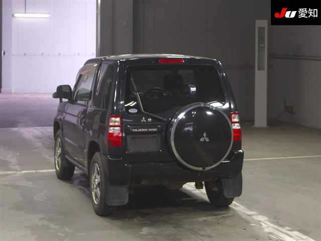 MITSUBISHI PAJERO MINI