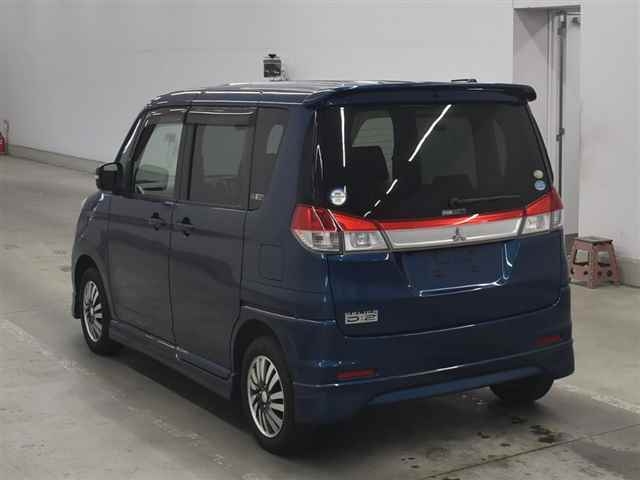 MITSUBISHI DELICA D:2