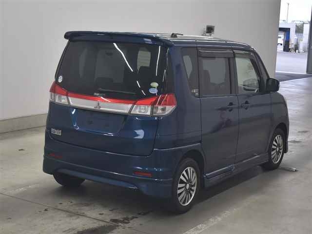 MITSUBISHI DELICA D:2
