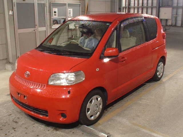 TOYOTA PORTE