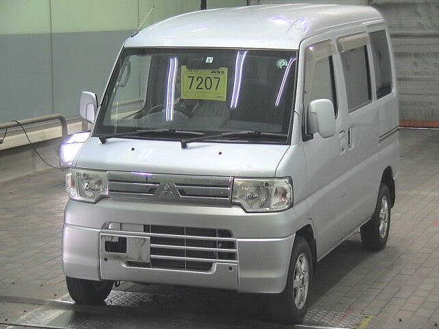 MITSUBISHI MINICAB
