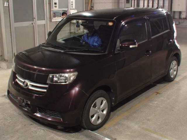 TOYOTA BB