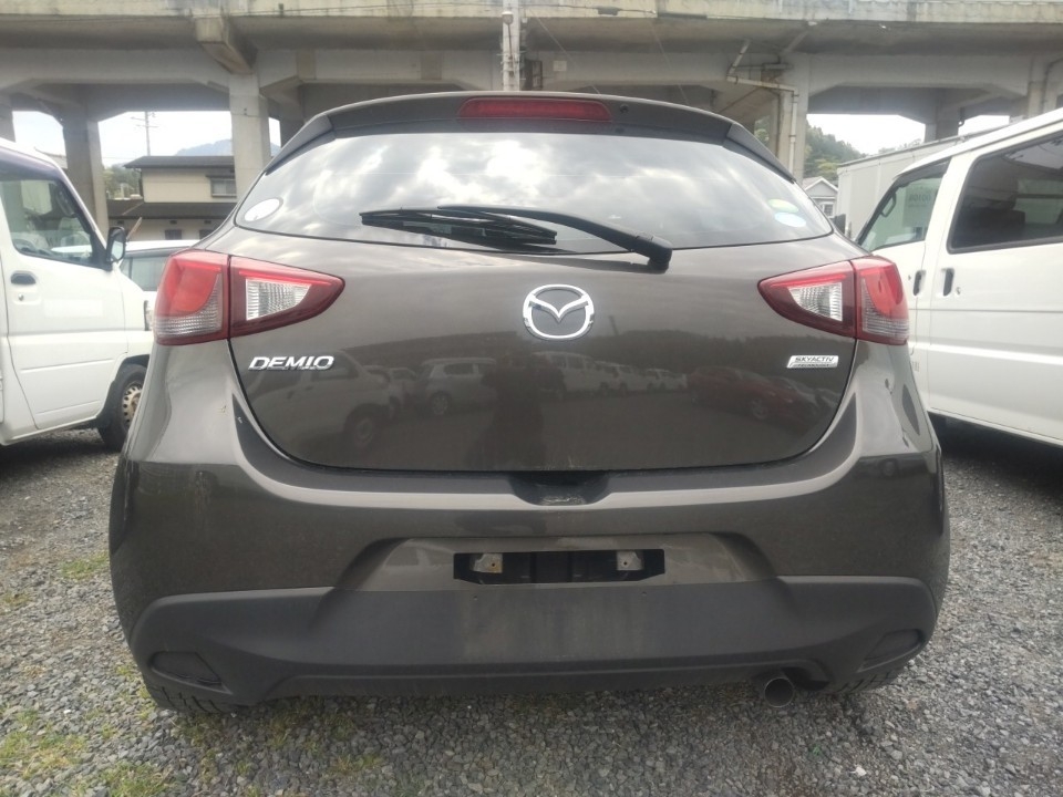 MAZDA DEMIO