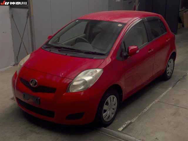 TOYOTA VITZ