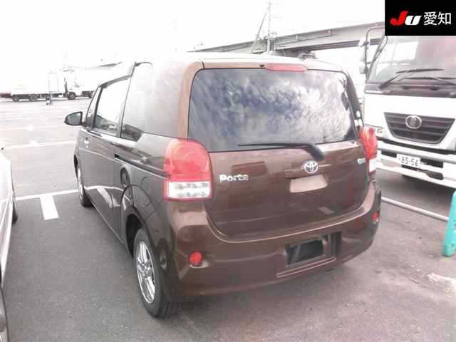 TOYOTA PORTE