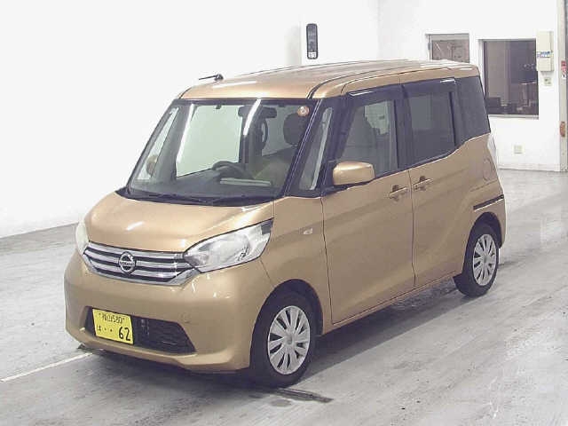 NISSAN DAYZ ROOX